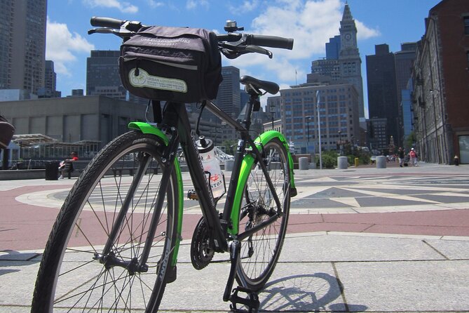 Comfort Hybrid Boston City Bike Rental - Starting at Atlantic Avenue by the waterfront