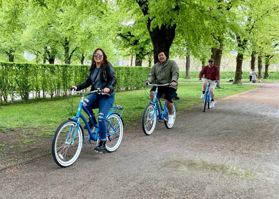Copenhagen: 3-Hour City Highlights Bike Tour with Guide - Christiansborg, the Black Diamond, and the harbor edge