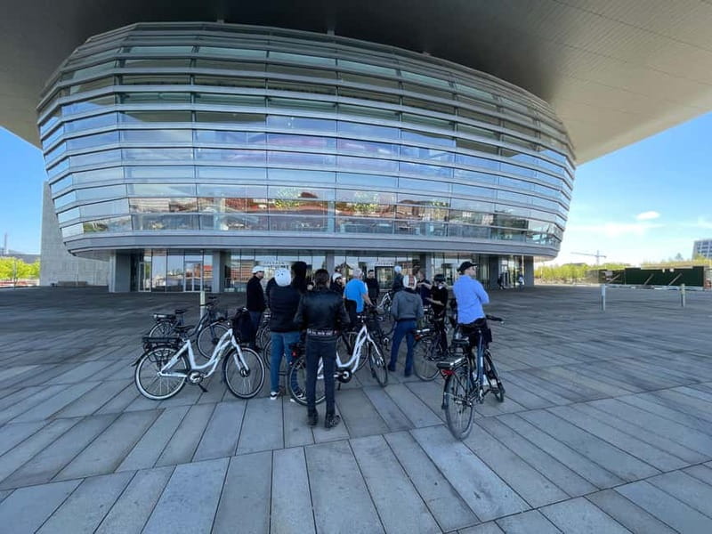 Copenhagen: Guided E-Bike Tour - Guides, group feel, and the headset system