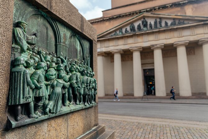 Copenhagen Private Tour: Highlights & Hidden Gems by Bike or Foot - The service problems you should take seriously