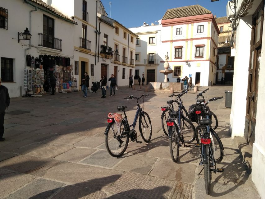 Córdoba Daily Highlights Bike Tour - Why a bike is a smart way to see Córdoba