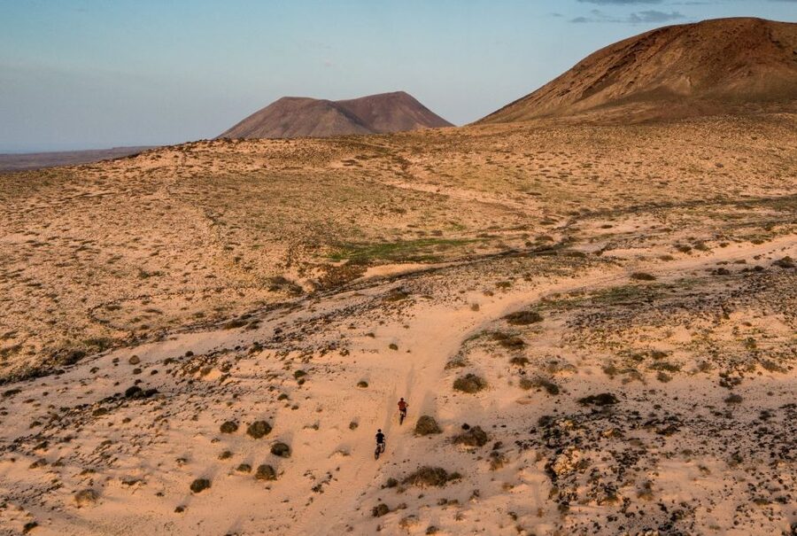 Corralejo: E-Bike Rental with Map to Popcorn Beach - A self-guided ride with a safety net