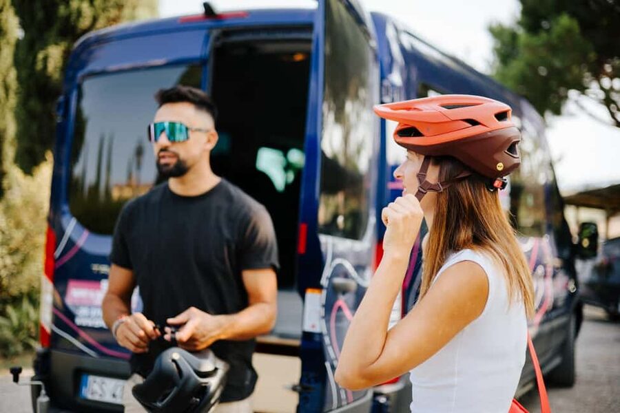 Cortona: Val di Chiana E-Bike Tour with Optional Wine Lunch - Riding between Cortona and Montepulciano