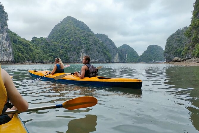 Cruising- Kayaking- Cycling- Trekking 3D/2N from Cat Ba in less tourist areas. - Day two: cycling into Viet Hai Village
