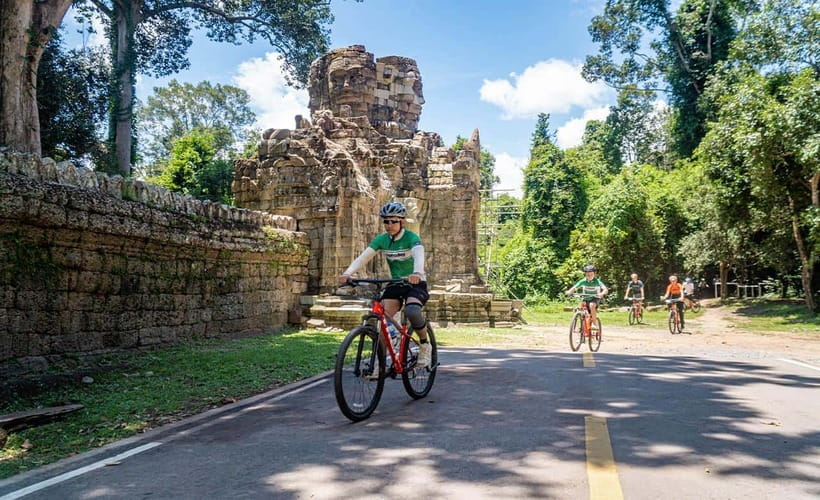 Cycle Angkor Backroad Bike Tour / E-Bike or Tuk Tuk - Who should book this Angkor bike tour?