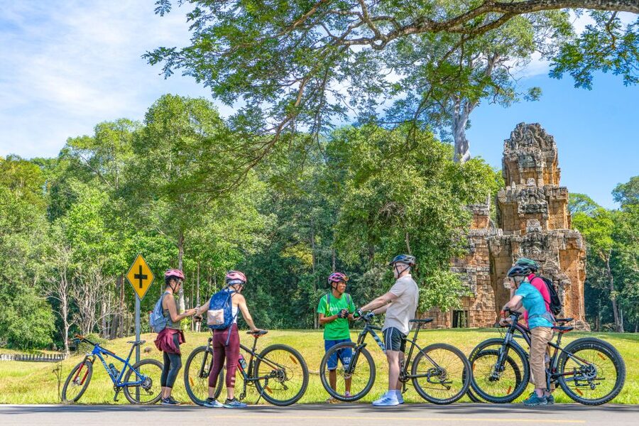 Cycle Angkor Backroad Bike Tour / E-Bike or Tuk Tuk - Forest tracks to Ta Prohm
