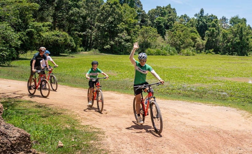 Cycle Angkor Backroad Bike Tour / E-Bike or Tuk Tuk - Cambodian lunch beside a tropical garden