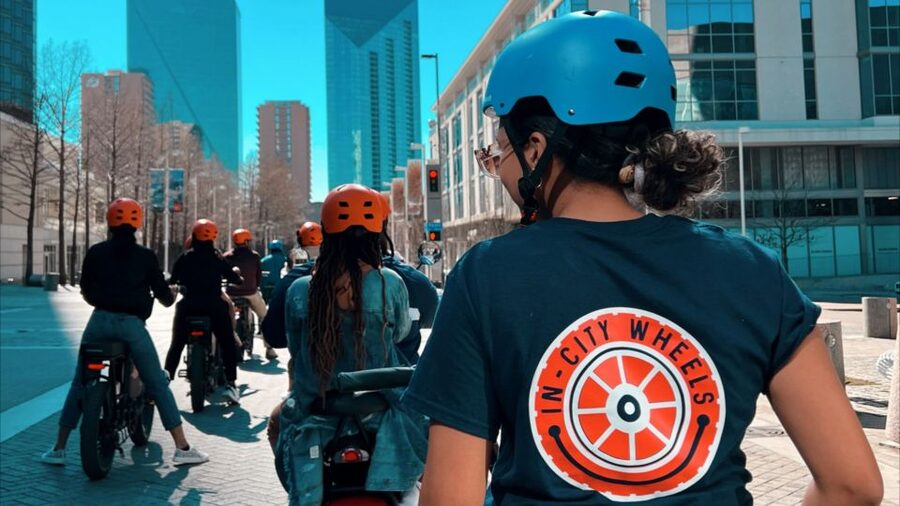 Dallas: Downtown E-Bike Sightseeing and History Tour - Why an e-bike works well in downtown Dallas
