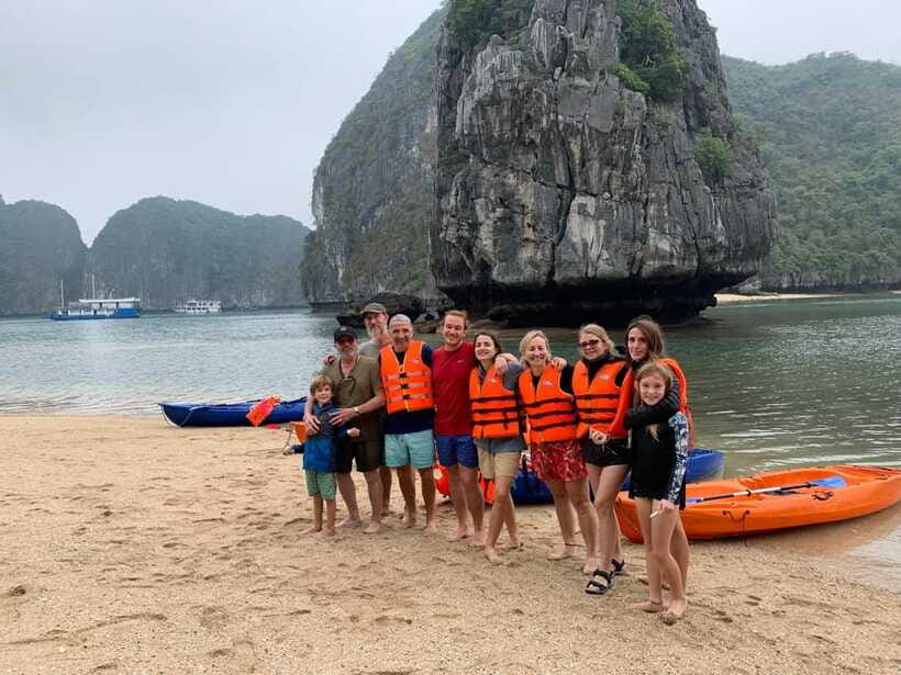 Đảo Cát Bà : 1Day Kayaking,Swimming,Cycling,Snorkeling,Lunch - Bioluminescent plankton and squid fishing need clarification