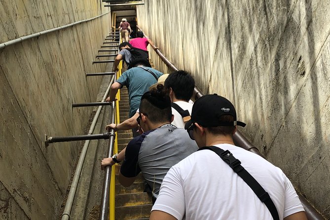 Diamond Head Bike to Hike and Local Lunch - Lunch after the climb