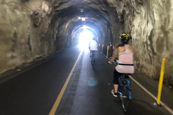 Diamond Head Bike to Hike and Local Lunch - Makalei Beach Park and Diamond Head’s volcanic clues