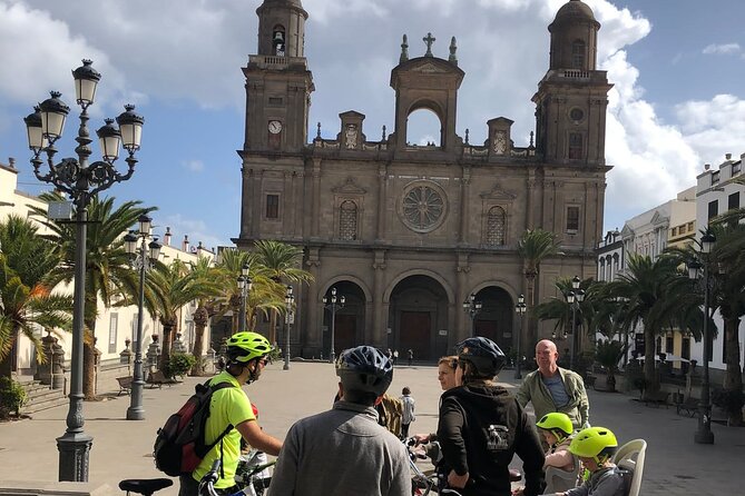 Discover Las Palmas City by Bike in 4 hours - Santa Ana Cathedral and the Canarian dogs