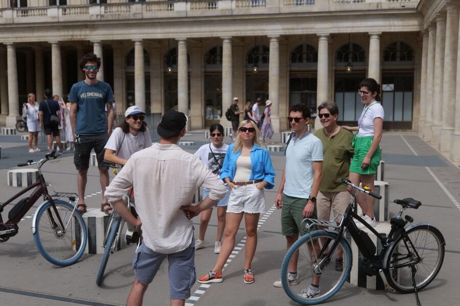 Discover Paris by bike - What the $82 price gives you