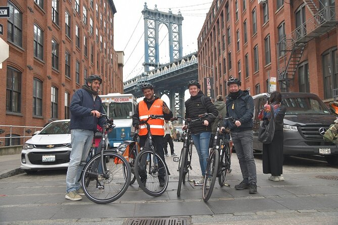 Downtown Bike Tour with Stylish Dutch Bikes - The Court District and New York’s Civic Side