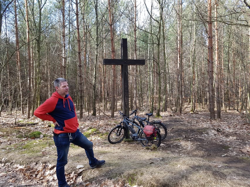 Dresden: E-Bike Tour and Dresden Heath Forest Trails - Booking Flexibility and Practical Planning
