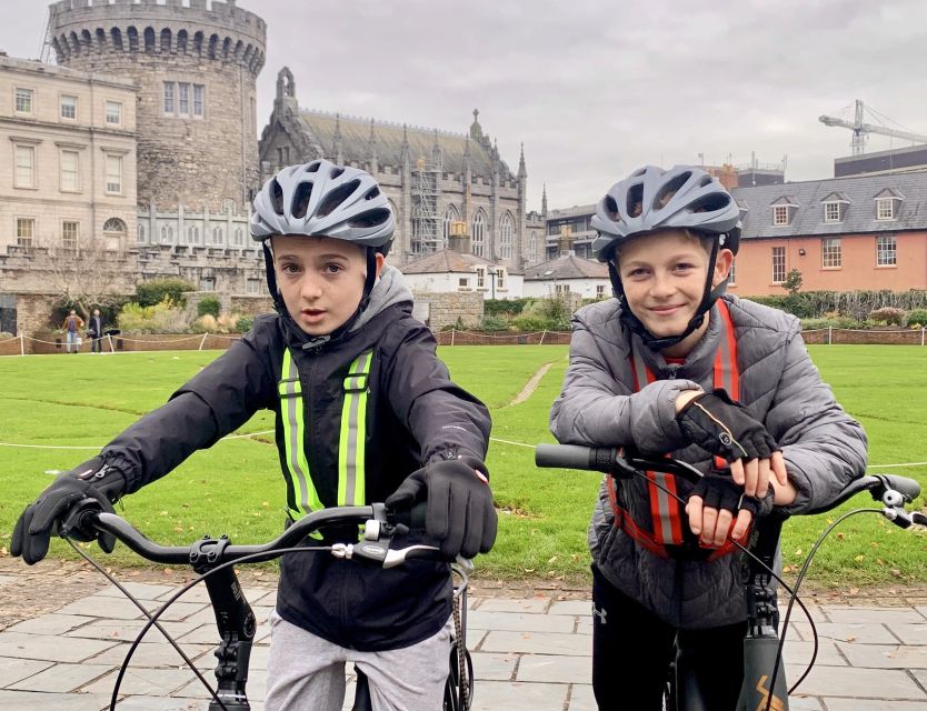 Dublin: Guided Bike & E-Bike Tour - Along the canals and River Liffey