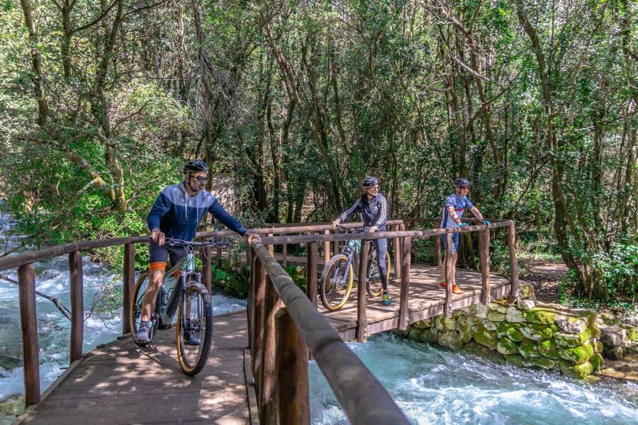 Dubrovnik Guided Private E-bike Tour - Climbing Srđ Hill to Fort Imperial