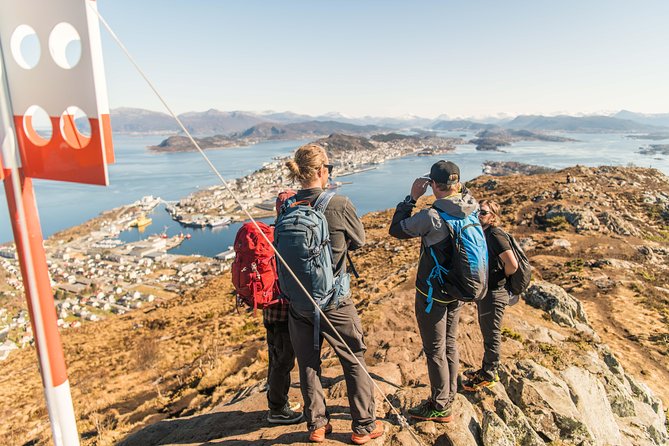 E-bike And Hiking Tour In Ålesund - Starting in central Ålesund at 11 a.m.
