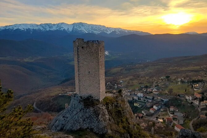 E-bike between towers and medieval villages at the foot of Sirente Abruzzo - What makes this Abruzzo ride worth your time