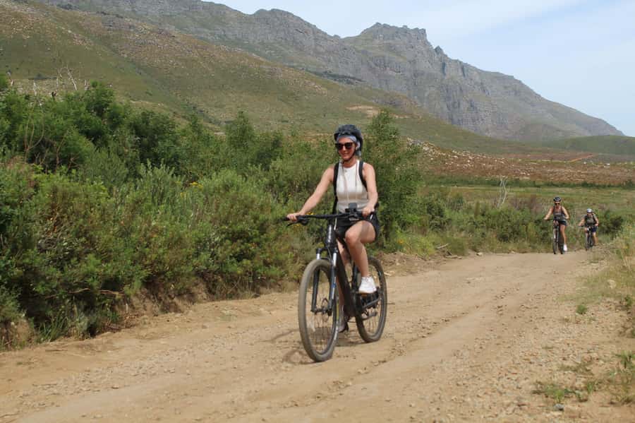 E-Bike & Hike Jonkershoek - Hiking to the first waterfall