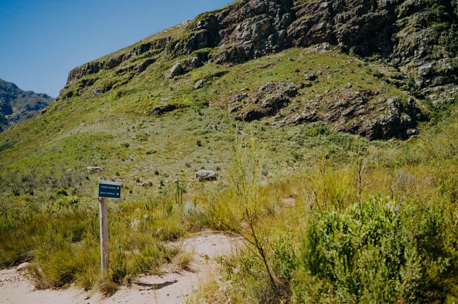 E-Bike & Hike Jonkershoek - A snack with mountain views