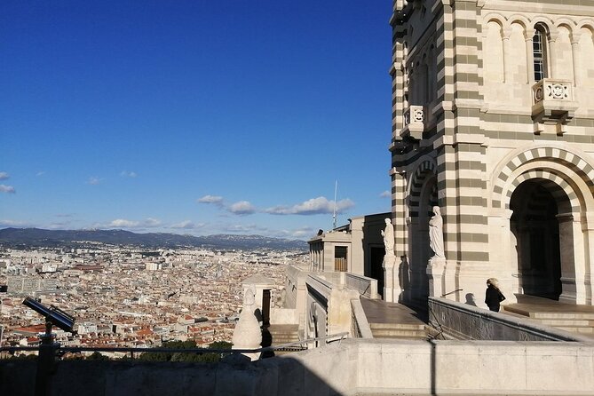 E-Bike Rental in Marseille with our brand new Virtual Guide !! - The virtual guide and map on your phone