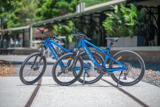 E-Bike Rentals: Daily Hire Byron Bay and Tweed Coast Areas - What arrives with the bike