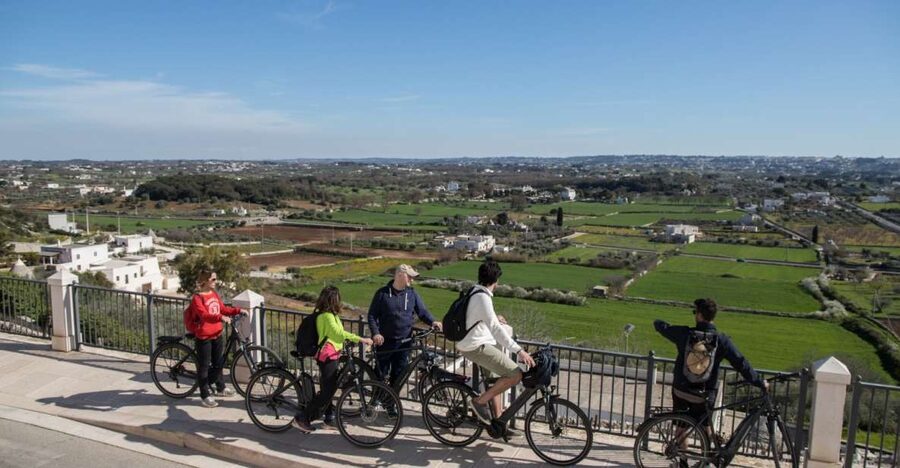 e-Bike ring tour between Martina Franca and Locorotondo - Starting at Largo Via Michelangelo Semeraro