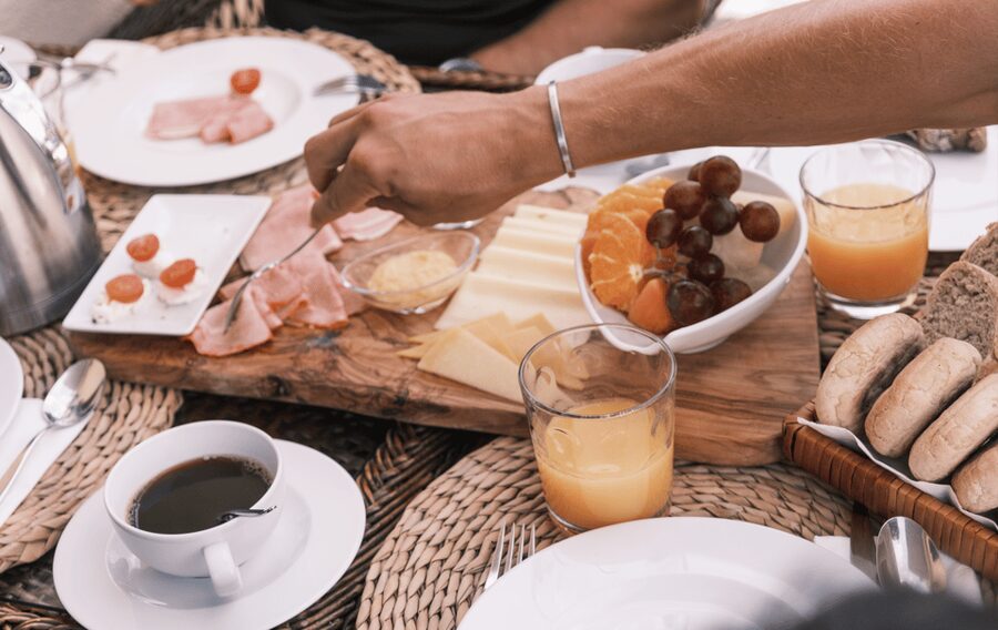 E-Bike Road Tour with Cabo Girão Viewpoint & Late Breakfast - Starting at the Funchal Cable Car