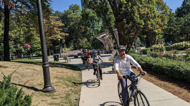E-bike through Toronto's Dynamic Neighbourhoods - CAMH and Toronto’s changing approach to mental health