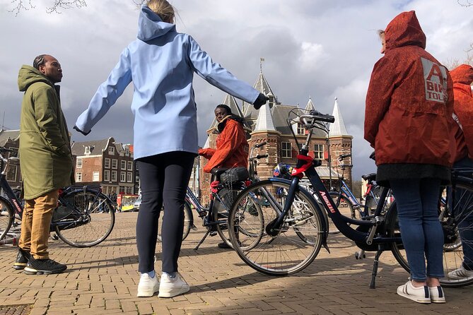 E-Bike Tour, Amsterdam's Highlights and Hidden Gems - ARTIS and Entrepotdok, if time allows