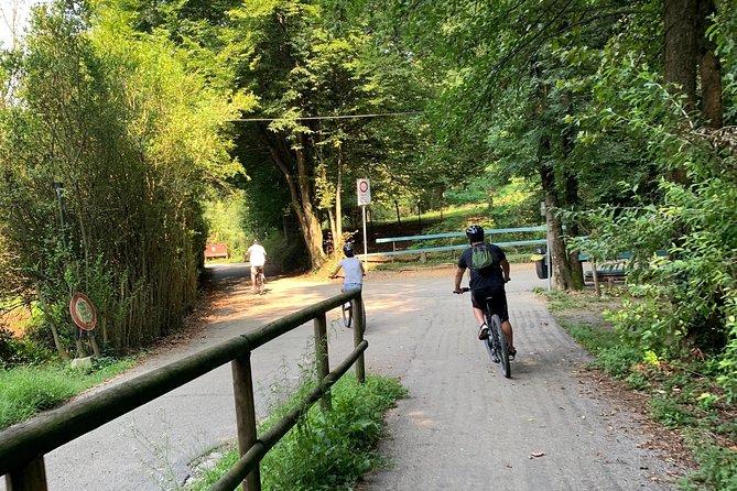E-bike tour Bergamo - What the guides add to the ride