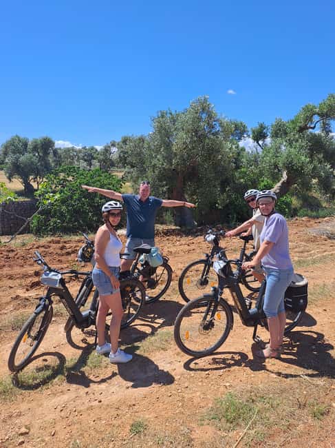 E-bike tour from Monopoli to the rocky village of St. Andrew - Along the Coast and Around Monopoli’s Coves