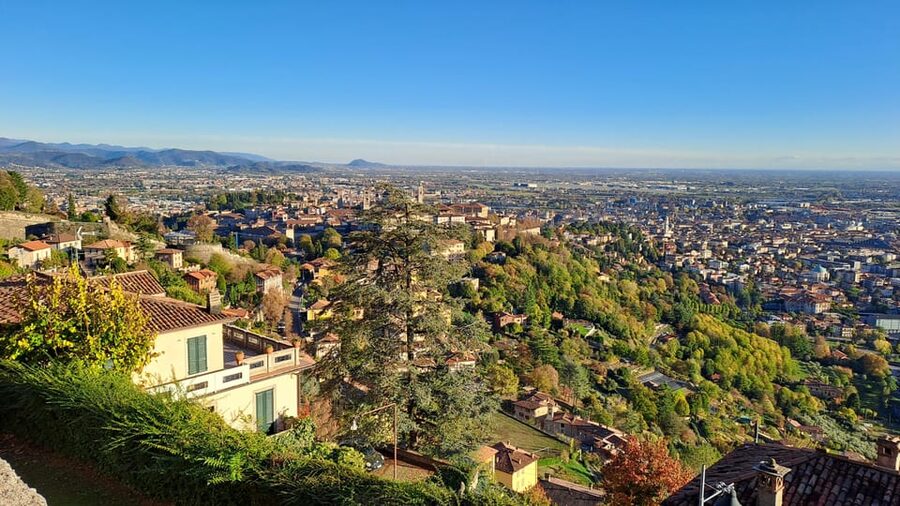 E-bike tour to discover Bergamo - Riding the UNESCO Venetian Walls