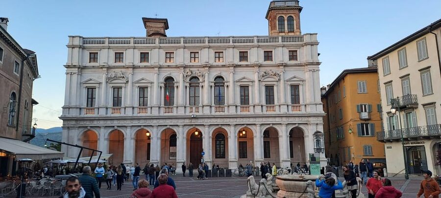 E-bike tour to discover Bergamo - What the $88 price really covers