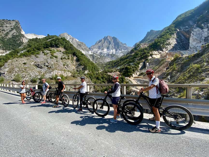 E-Bike Tour to the Carrara Marble Quarries with lard tasting - Why the marble quarry visit feels different by bike