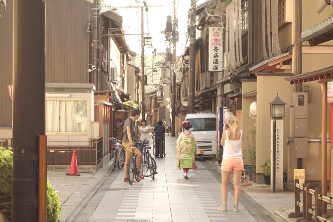 E-Bike Tours of the highlights of Kyoto!!! - The Philosopher’s Walk by canal