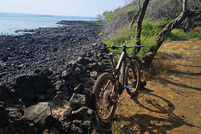 E-Mountain Bike Tour in South Point Hawaii - What to Wear and Carry