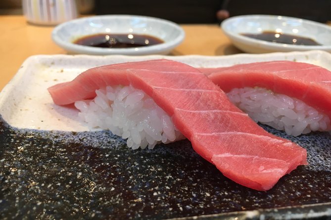 Eat, Drink & Cycle: Osaka Foodie Bike Tour - Sushi and kushikatsu finish the ride