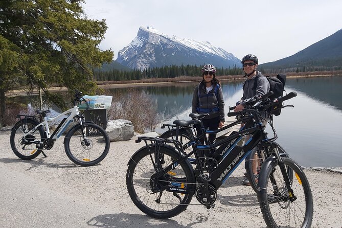 eBike and Hike Banff to Johnston Canyon small group guided program - Riding the Legacy Trail toward the Bow Valley Parkway