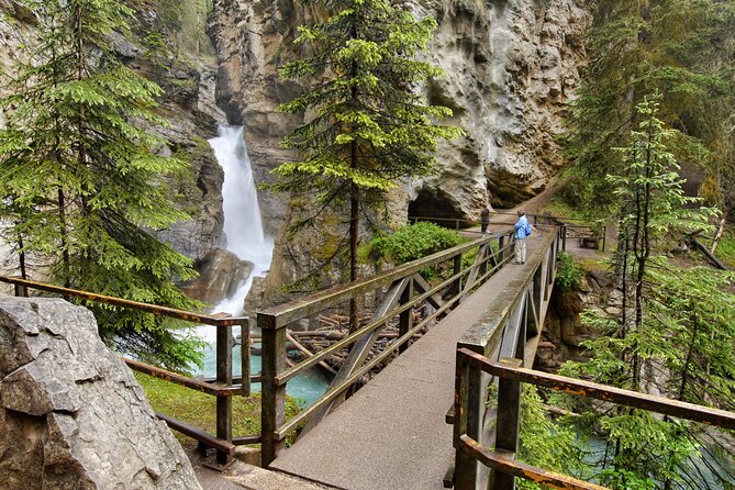 eBike and Hike Banff to Johnston Canyon small group guided program - Johnston Canyon and the walk to Lower Falls