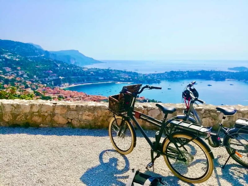 Ebike seaside by Nice: Fantastic Villefranche's Bay & Hill - Cocteau’s Chapel and Villefranche’s Cinema Connection
