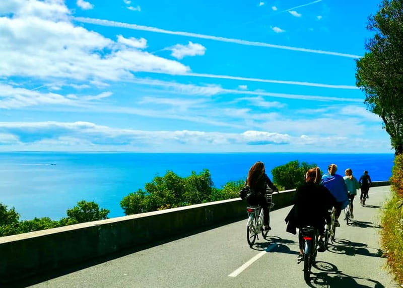 Ebike seaside by Nice: Fantastic Villefranche's Bay & Hill - Saint-Jean-Cap-Ferrat: Confirm the Exact Option