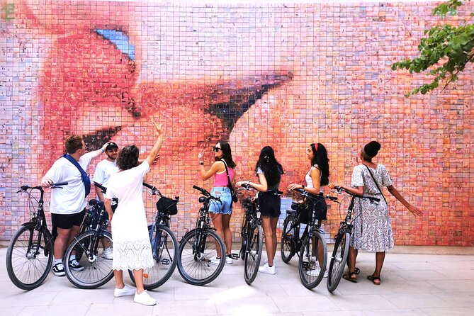Eco-friendly Barcelona Bike Tour from a Local Perspective - Why this four-hour Barcelona ride works