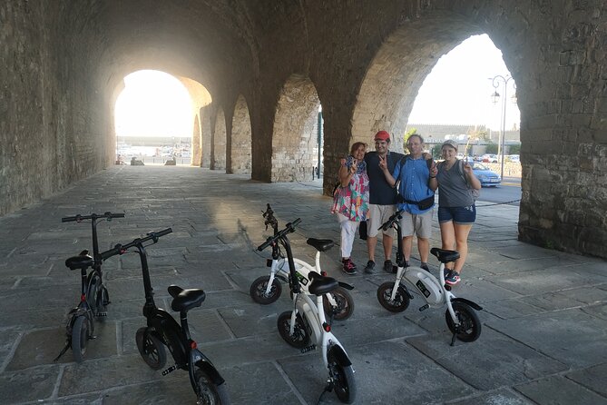 Ecobike tour in historic Heraklion - Saint Titus and Saint Minas cathedrals