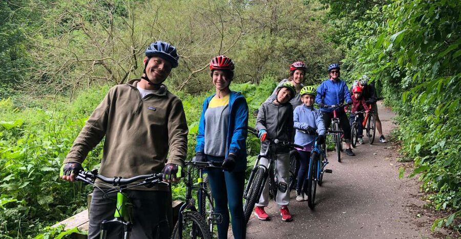 Edinburgh: Cycle Tour to the Coast (family friendly) - At a glance