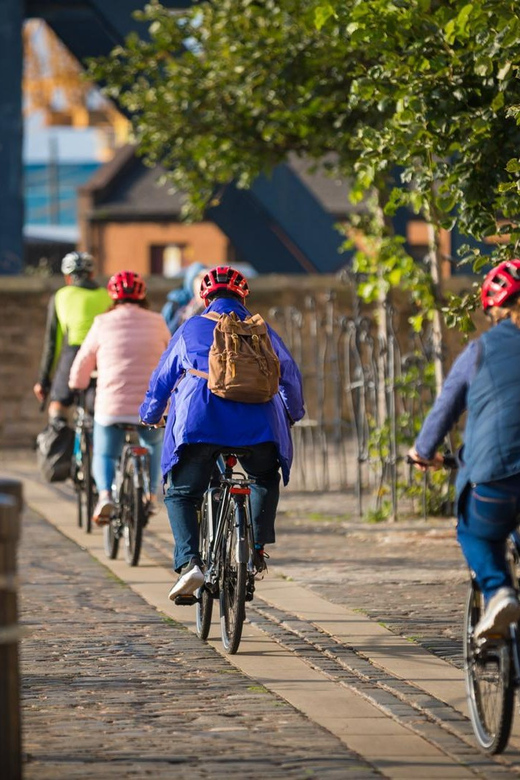 Edinburgh: Sightseeing Bike Tour - Starting beneath Edinburgh Castle