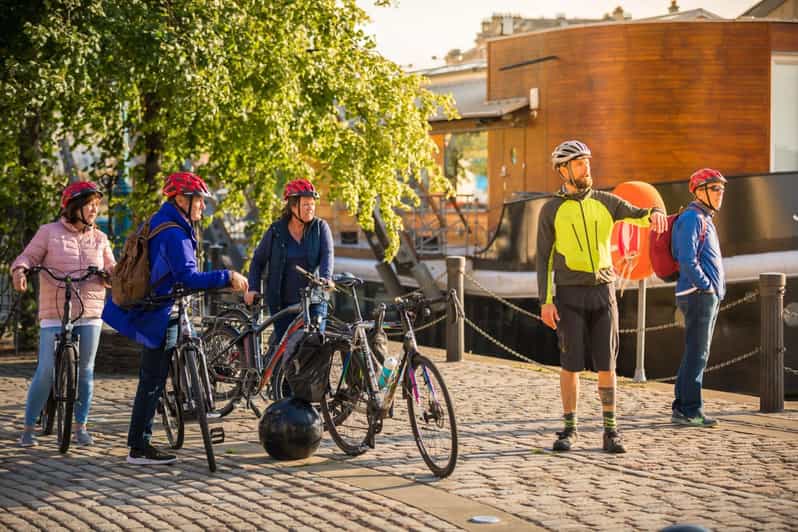 Edinburgh: Sightseeing Bike Tour - Riding beside the Water of Leith