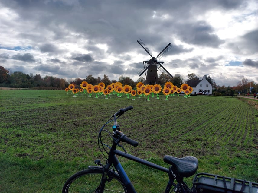 Eindhoven: E-Fatbike Tour The Footsteps Of Vincent van Gogh - Van Gogh Village Museum: the day’s main indoor stop