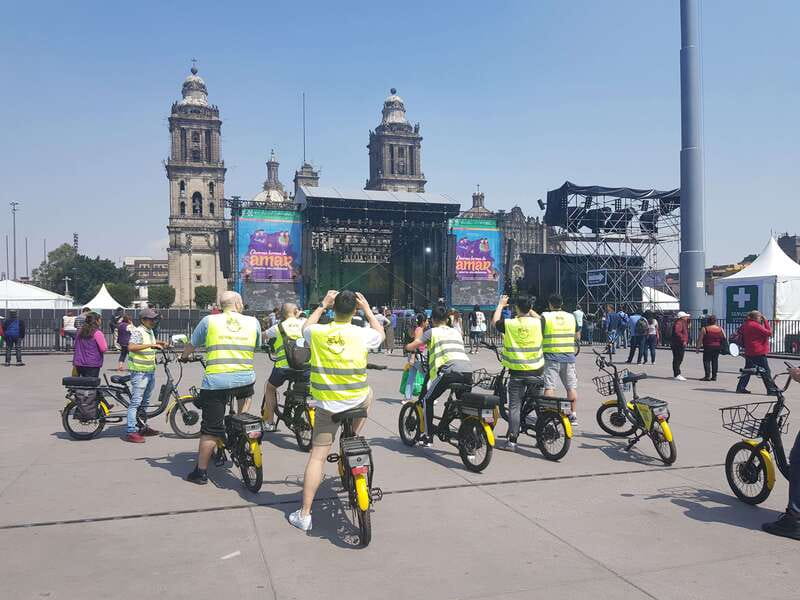 Electric Bike City Tour with a taco stop. - Sweet stops and street food in the center